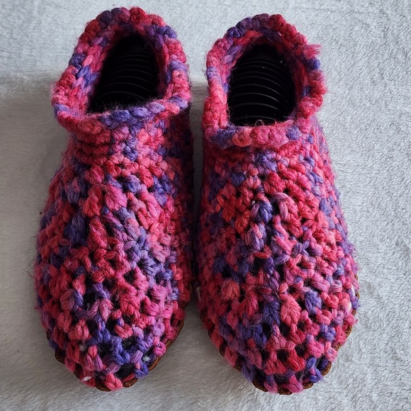 Wool Crochet Slippers Leather Sole Womens Medium Sherpa Wool Lined Cosy Winter - Picture 2 of 13